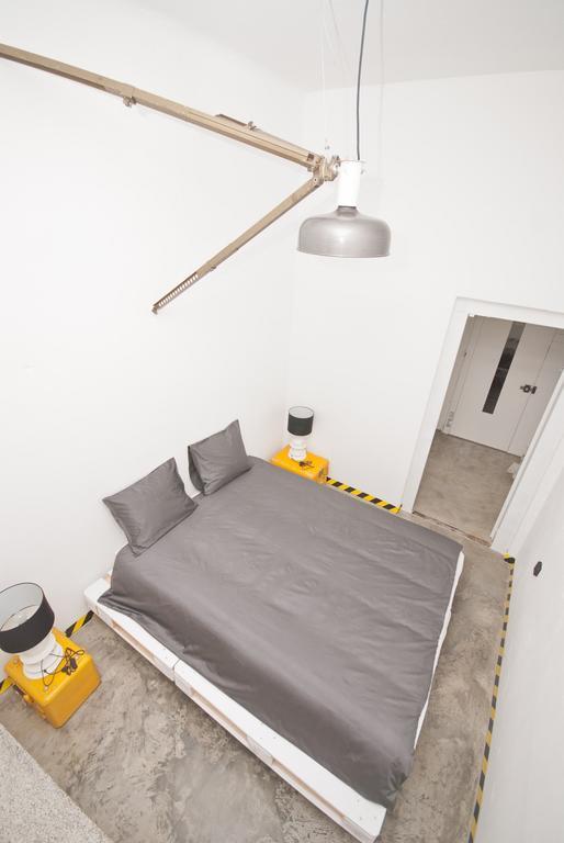 Loft Lot Pszczoly Appartement Warschau Buitenkant foto