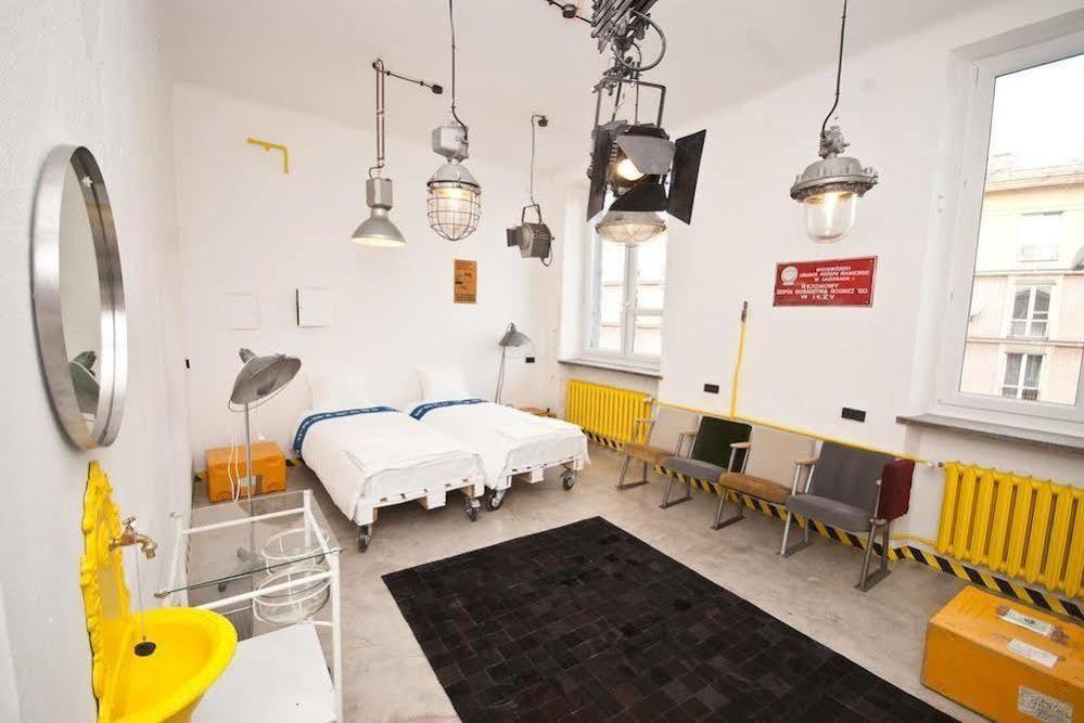 Loft Lot Pszczoly Appartement Warschau Buitenkant foto